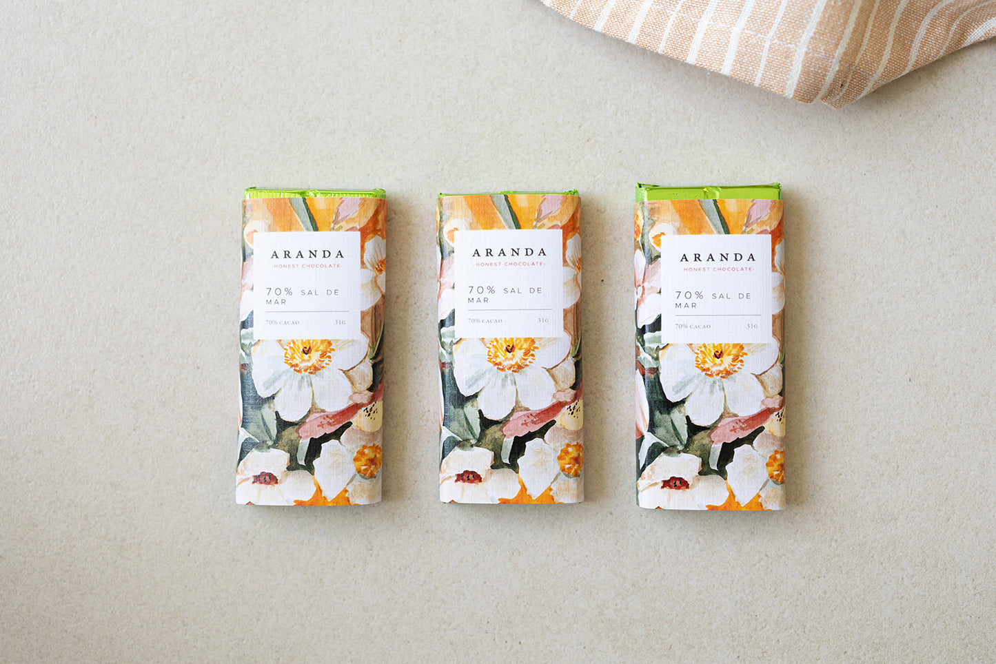 70% Chocolate Cacao con Sal de mar -  Chocolate Artesanal Amargo | 31g - Aranda honest chocolate