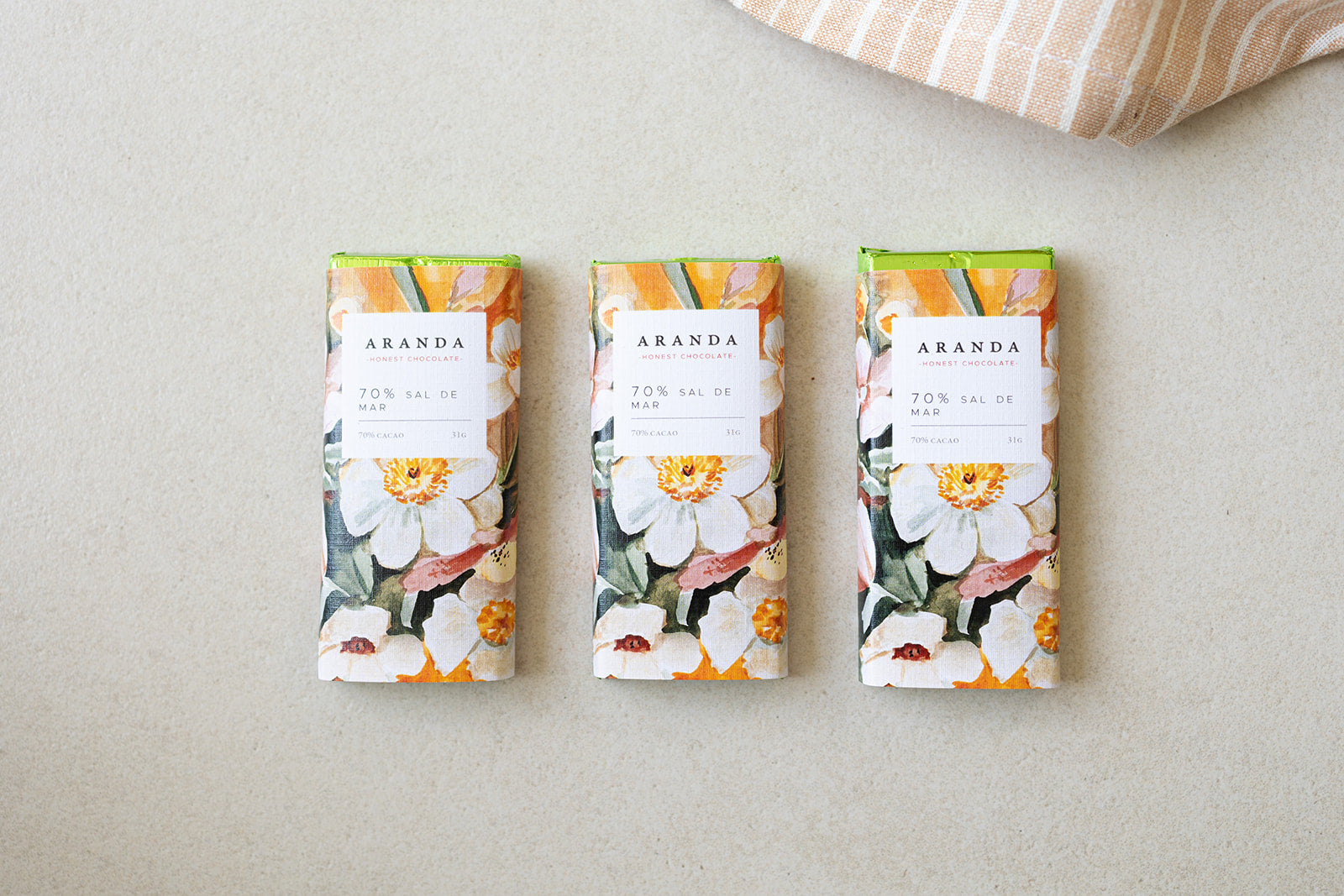 70% Chocolate Cacao con Sal de mar -  Chocolate Artesanal Amargo | 31g - Aranda honest chocolate